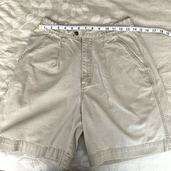 Eddie Bauer Chino Shorts - Picture 4 of 6